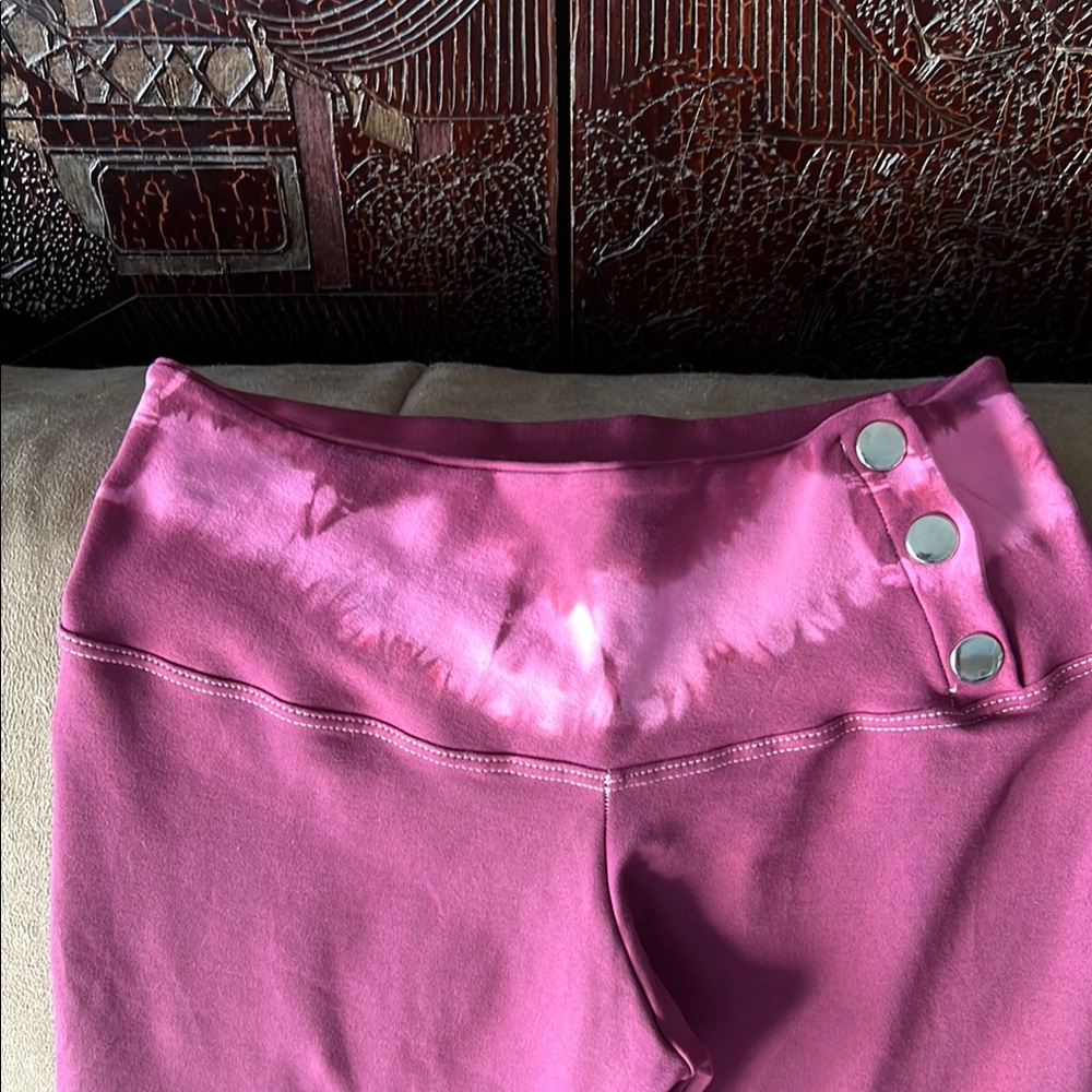 Planet Body Workout Pants with Star Design. NWT - Picture 2 of 7
